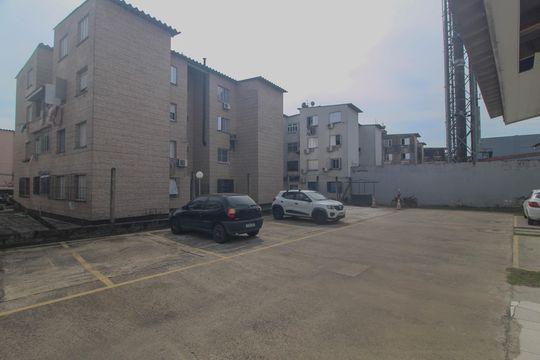 Garagem de apartamento à venda com 2 quartos, 44m² em Restinga, Porto Alegre