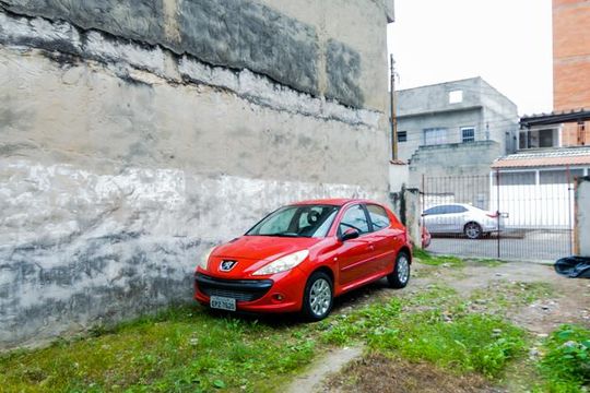 Garagem de casa à venda com 4 quartos, 160m² em Vila Rosalia, Guarulhos