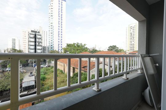 Varanda de kitnet/studio para alugar com 1 quarto, 25m² em Chácara Inglesa, São Paulo