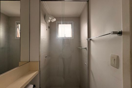Banheiro da Suíte de apartamento para alugar com 3 quartos, 69m² em Vila Leopoldina, Santo André
