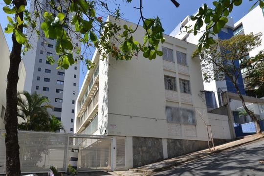 Apartamento à venda com 3 quartos, 170m² em Gutierrez, Belo Horizonte