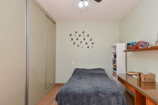 Apartamento à venda com 3 quartos, 170m² em Gutierrez, Belo Horizonte