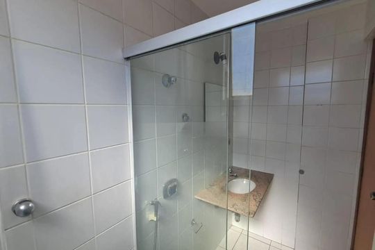 Banheiro de apartamento para alugar com 3 quartos, 70m² em Palmares, Belo Horizonte