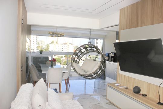 Apartamento à venda com 2 quartos, 62m² em Vila Galvão, Guarulhos