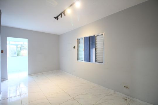  Sala/Cozinha de casa para alugar com 2 quartos, 80m² em Vila Ernesto, São Paulo