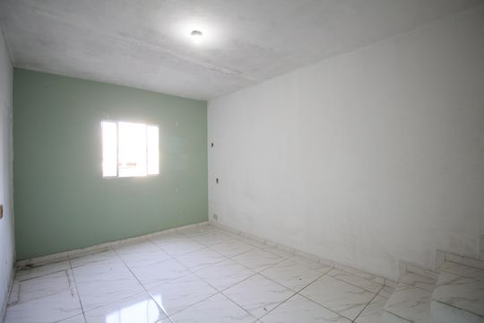 Quarto 1 de casa para alugar com 2 quartos, 80m² em Vila Ernesto, São Paulo