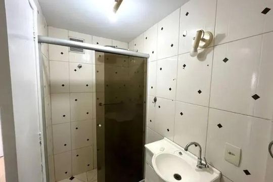 Banheiro 1 de apartamento à venda com 2 quartos, 86m² em Barra da Tijuca, Rio de Janeiro