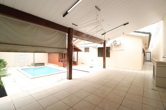 Varanda de casa para alugar com 3 quartos, 120m² em Tabajaras, Uberlândia
