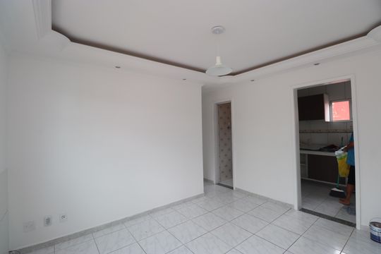 Sala de apartamento para alugar com 2 quartos, 50m² em Cabula Vi, Salvador