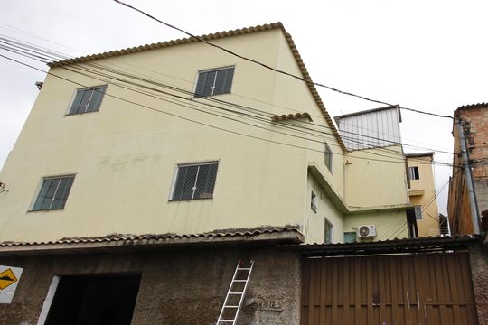 Fachada de casa para alugar com 2 quartos, 40m² em Vista Alegre, Belo Horizonte