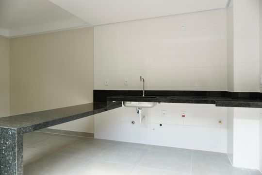 Cozinha de kitnet/studio à venda com 1 quarto, 48m² em Anchieta, Belo Horizonte
