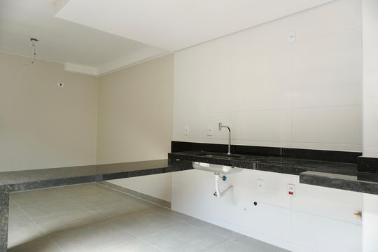 Cozinha de kitnet/studio à venda com 1 quarto, 48m² em Anchieta, Belo Horizonte