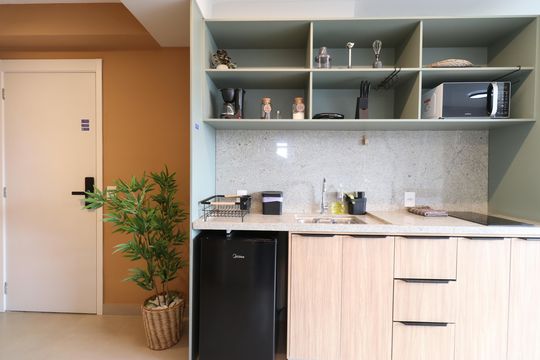 Cozinha de apartamento para alugar com 1 quarto, 28m² em Barra Funda, São Paulo