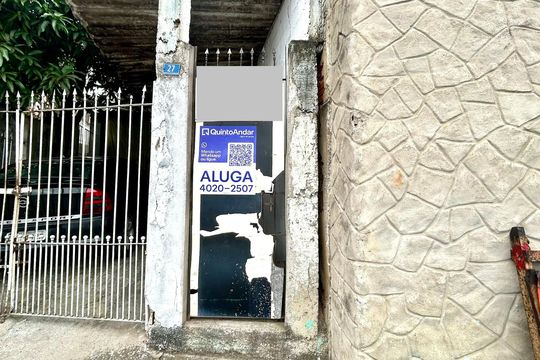 Fachada de casa para alugar com 1 quarto, 43m² em Vila Itapoan, Guarulhos