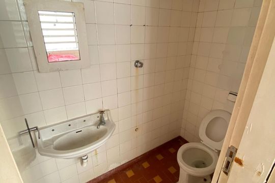 Banheiro de casa à venda com 4 quartos, 373m² em Pacaembu, São Paulo