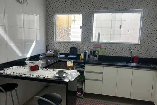 Cozinha de casa de condomínio à venda com 3 quartos, 120m² em Taquara, Rio de Janeiro