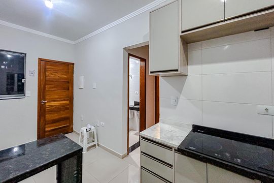 Cozinha de apartamento para alugar com 2 quartos, 50m² em Chácara Seis de Outubro, São Paulo
