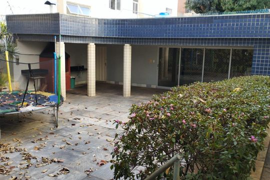 Área comum de apartamento à venda com 3 quartos, 122m² em Santo Antônio, Belo Horizonte