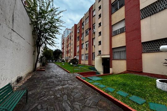 Área externa de apartamento para alugar com 2 quartos, 47m² em Menino Deus, Porto Alegre