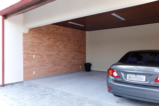 Garagem de casa de condomínio à venda com 5 quartos, 468m² em Condomínio Estância Marambaia, Vinhedo