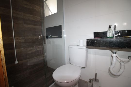 Banheiro de apartamento para alugar com 2 quartos, 39m² em Carandiru, São Paulo