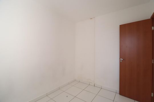Quarto 1 de apartamento para alugar com 2 quartos, 52m² em Jardim Brasília, Uberlândia