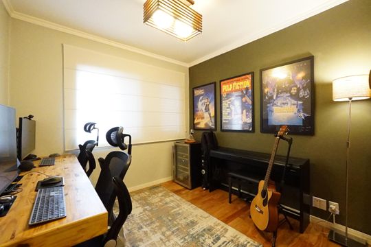 Quarto 2 de apartamento à venda com 2 quartos, 73m² em Aclimação, São Paulo