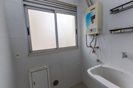 Área de Serviço de apartamento para alugar com 2 quartos, 70m² em Vila da Serra, Nova Lima
