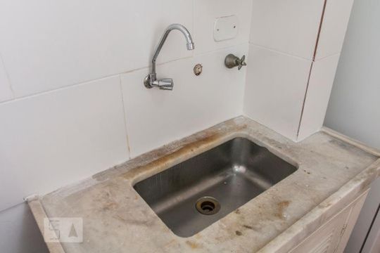 Cozinha de apartamento à venda com 1 quarto, 41m² em Pinheiros, São Paulo