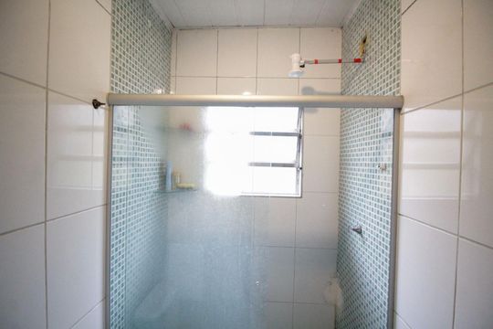 Casa para alugar com 3 quartos, 280m² em Parque Pinheiros, Taboão da Serra