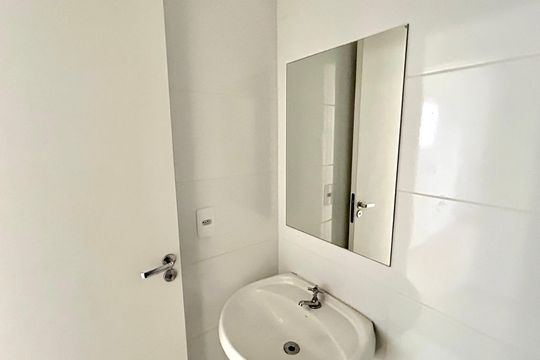Banheiro 1 de apartamento para alugar com 2 quartos, 60m² em Vila Milton, Guarulhos