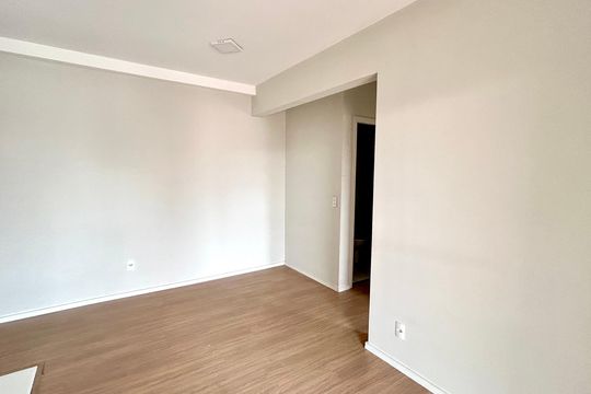Sala de apartamento para alugar com 2 quartos, 60m² em Vila Milton, Guarulhos