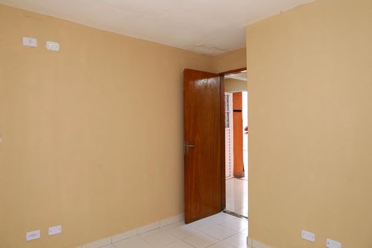 Quarto de casa para alugar com 1 quarto, 50m² em Parque Paineiras, São Paulo