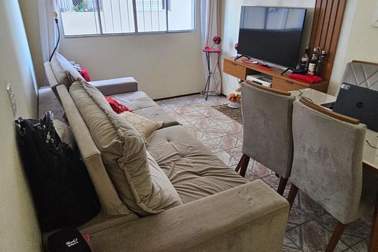 Sala de apartamento à venda com 2 quartos, 65m² em Jaguaribe, Osasco