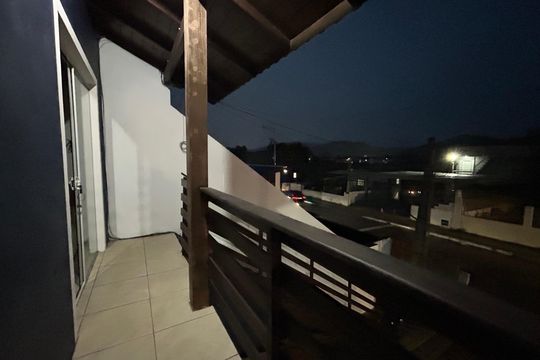 Varanda de apartamento para alugar com 2 quartos, 56m² em Campeche, Florianópolis