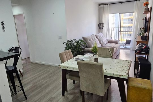 Sala de apartamento à venda com 3 quartos, 68m² em Vila Osasco, Osasco