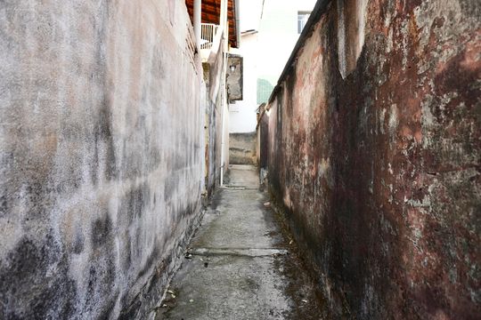 Corredor da Entrada Individual  de casa para alugar com 1 quarto, 80m² em Santa Efigênia, Belo Horizonte