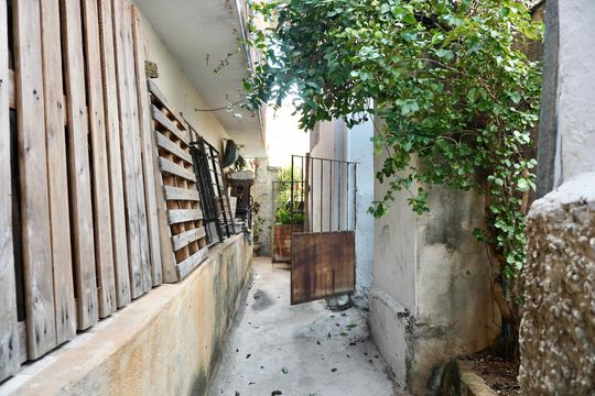 Corredor de casa para alugar com 1 quarto, 80m² em Santa Efigênia, Belo Horizonte