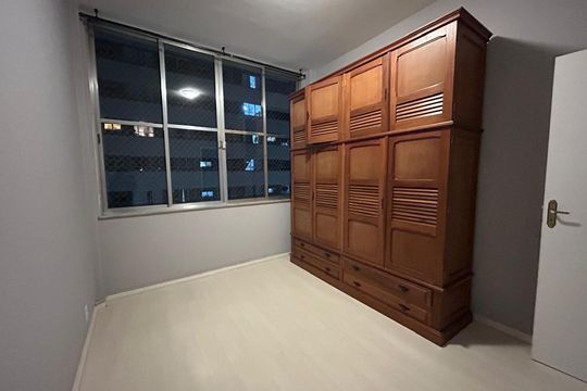 Quarto de apartamento para alugar com 3 quartos, 95m² em Centro, Petrópolis