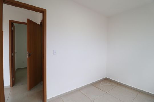 Quarto 2 de apartamento para alugar com 2 quartos, 50m² em Grand Ville, Uberlândia