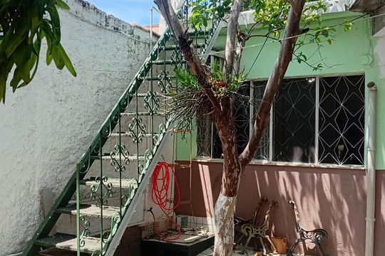 Área externa de casa à venda com 2 quartos, 85m² em Rocha, Rio de Janeiro