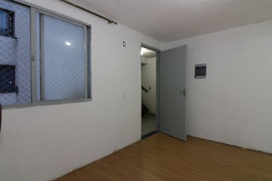 Apartamento para alugar com 2 quartos, 52m² em Conjunto Habitacional Padre Manoel da Nobrega, São Paulo