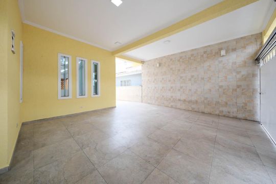 Garagem de casa para alugar com 4 quartos, 192m² em Vila Euthalia, São Paulo