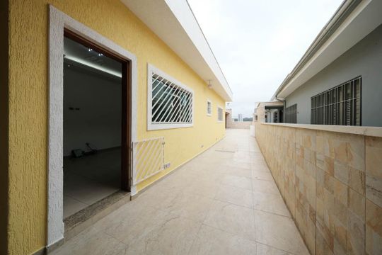 Garagem de casa para alugar com 4 quartos, 192m² em Vila Euthalia, São Paulo