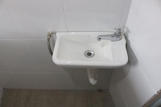 Banheiro de casa para alugar com 1 quarto, 30m² em Vila Leopoldina, São Paulo