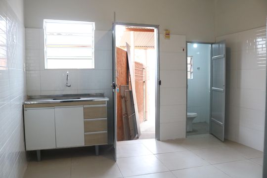 Casa para alugar com 1 quarto, 30m² em Vila Leopoldina, São Paulo