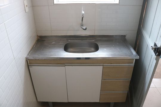 Sala e Cozinha Integrada de casa para alugar com 1 quarto, 30m² em Vila Leopoldina, São Paulo