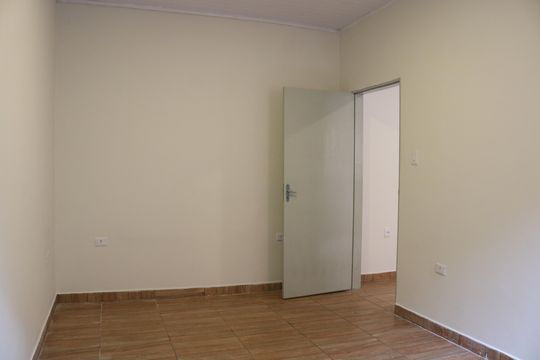 Quarto de casa para alugar com 1 quarto, 45m² em Vila Leopoldina, São Paulo