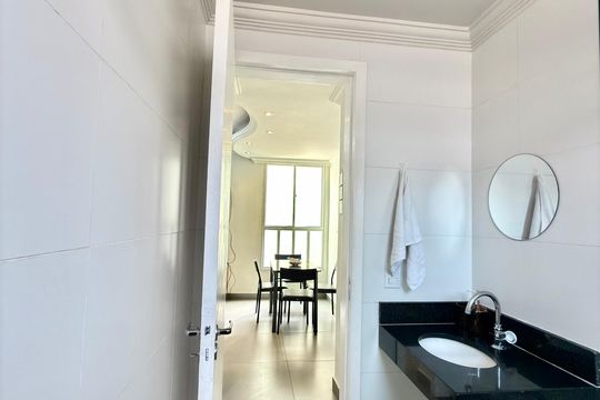 Banheiro Social de apartamento à venda com 2 quartos, 70m² em Sapucaias, Contagem