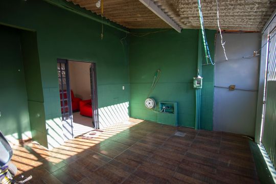 Casa à venda com 6 quartos, 199m² em Samambaia, Brasília